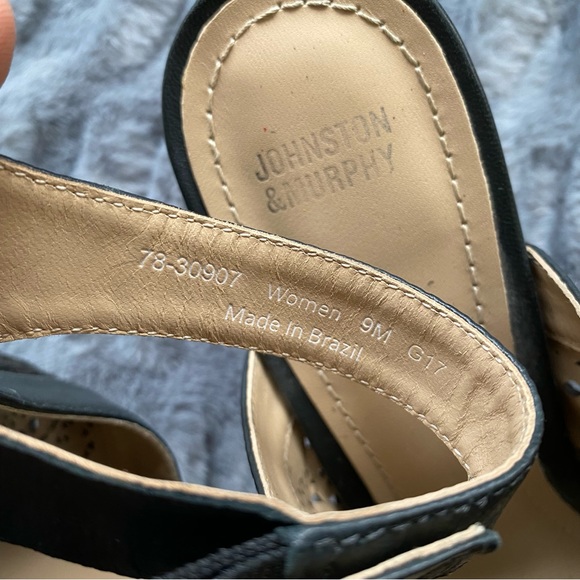 JOHNSTON & MURPHY Cassie Laser Cut Peep Toe Bootie - Picture 8 of 10